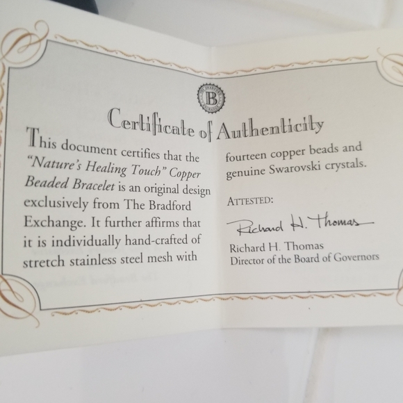 Nature's healing touch  bracelet - Picture 3 of 6